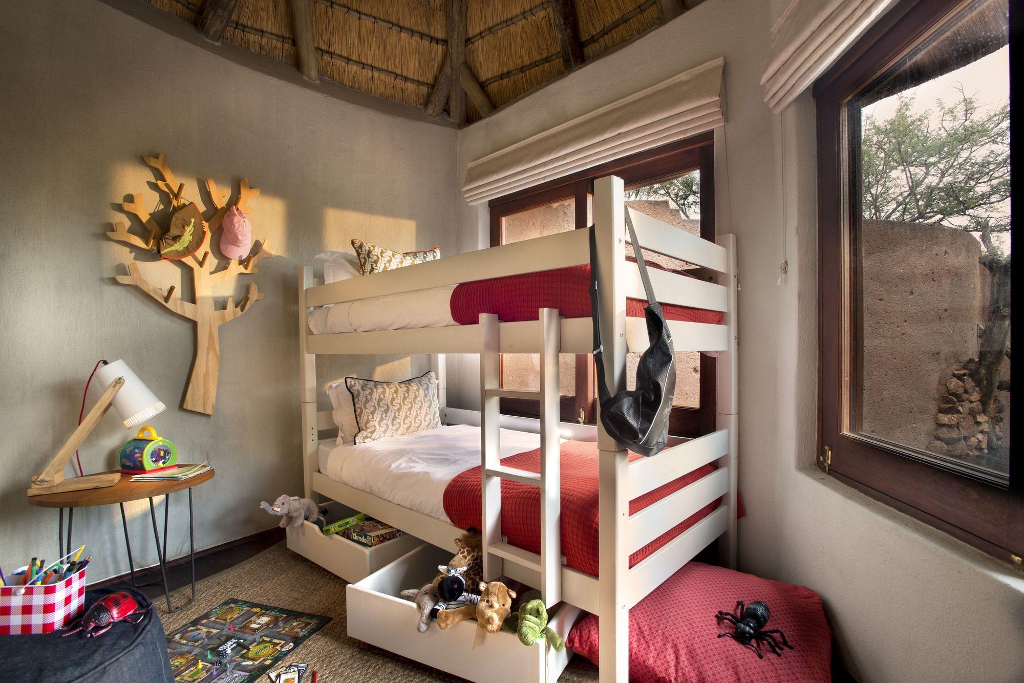 Madikwe Safari Lodge Madikwe viltreservat Exteriör bild